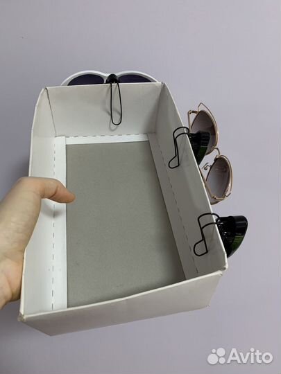 Держатель для очков в авто