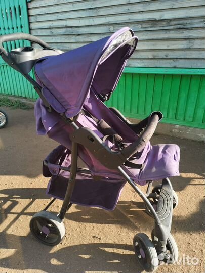Прогулочная коляска