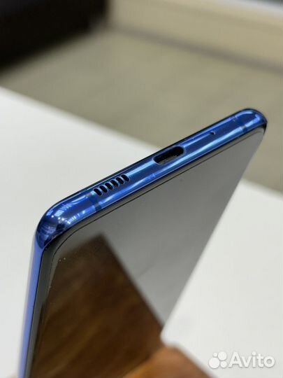 Samsung Galaxy S20+ 5G (Snapdragon 865), 12/128 ГБ