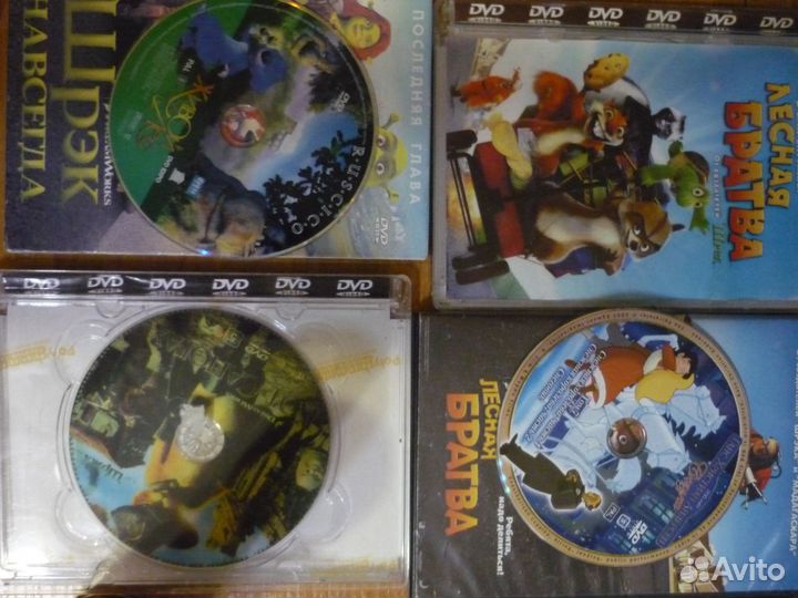Кассеты,диски с мультфильмами и др