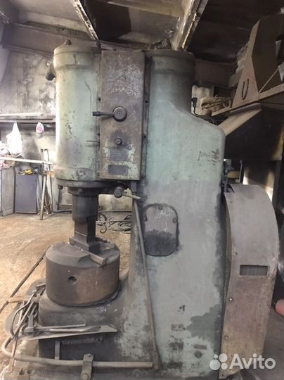 Молот кузнечный