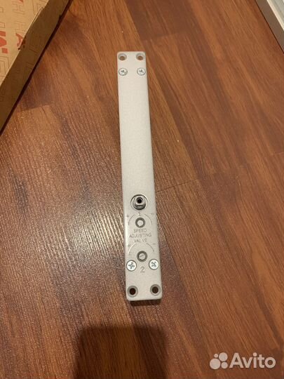 Доводчик дверной hafele dcl 34