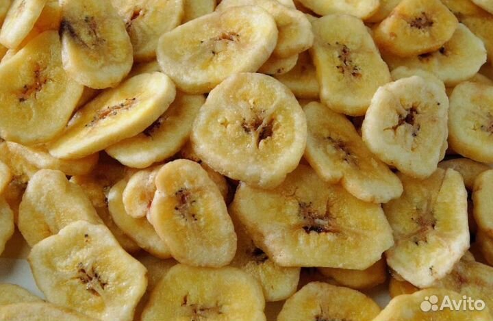 Банановые чипсы
