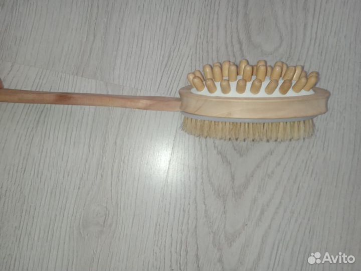 Щетка массажная