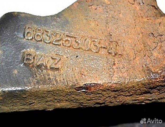 Скоба суппорта, переднего моста, правая renault tr