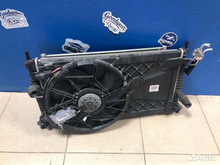 Вентилятор охлаждения Форд Фокус 2 1.8-2.0