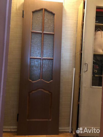Дверь межкомнатная со стеклом