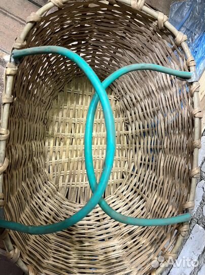 Корзина плетеная большая