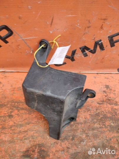 Крышка двс декоративная Toyota Mark Ii GX100 1G-FE