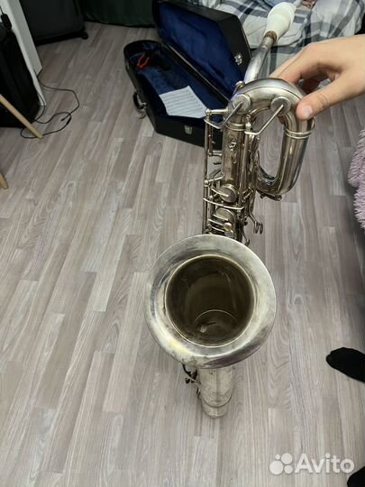 Саксофон-баритон
