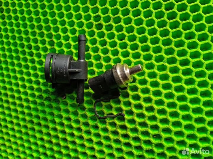 Датчик температуры volkswagen Passat B6