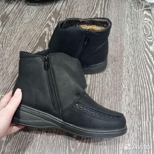 Сапоги женские зимние новые