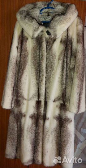 Шуба норковая с капюшоном 50 52 размер
