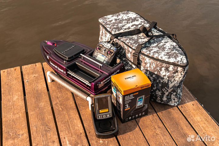 Кораблик для рыбалки:автопилот,эхолот740,25А,сумки