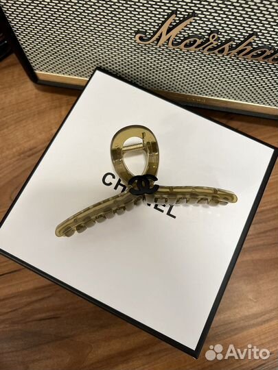 Заколка Chanel