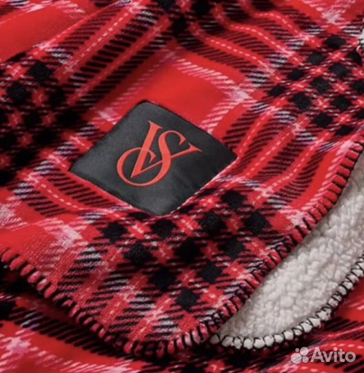 Плед одеяло Victoria Secret Cozy Plush Blanket