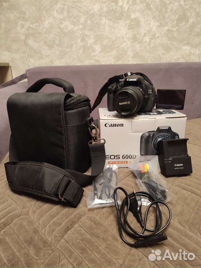 Зеркальный фотоаппарат canon 600d