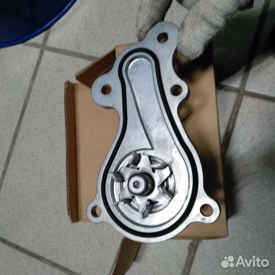 Помпа водяная cobalt gentra R3 Арт. 25191468