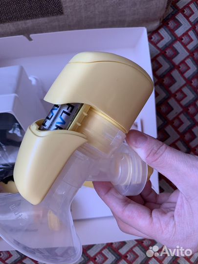Молокоотсос medela mini электрический