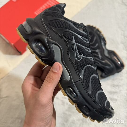 Nike Air Max Tn Plus Smoke Grey оригинал 38