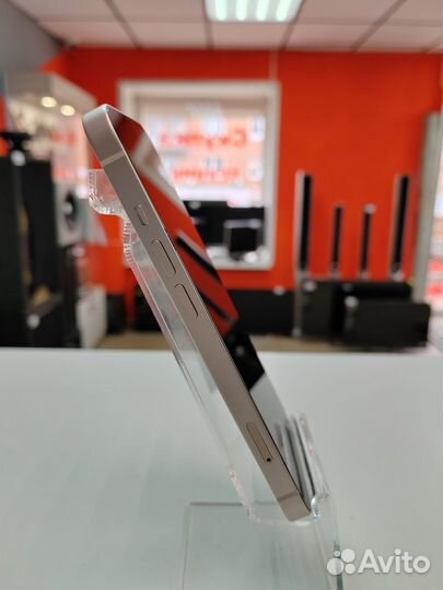iPhone 13, 256 ГБ