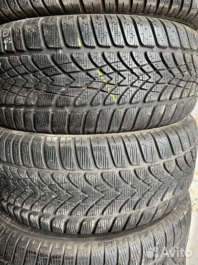 Dunlop SP Winter Sport 4D 235/50 R18