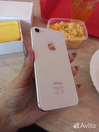 iPhone 8, 256 ГБ