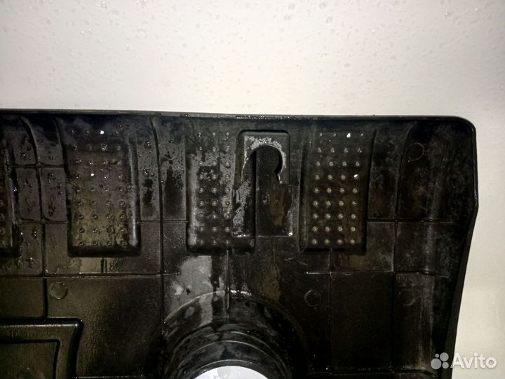 Декоративная крышка двигателя Chery m11 a3