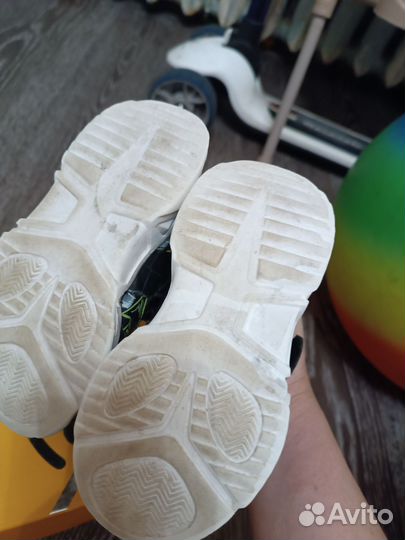 Кроссовки детские 26р-р