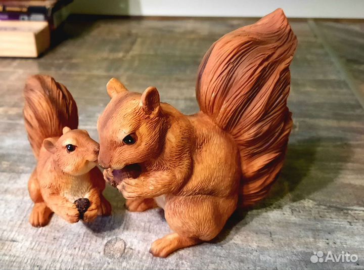 Фигурки белки полистоун