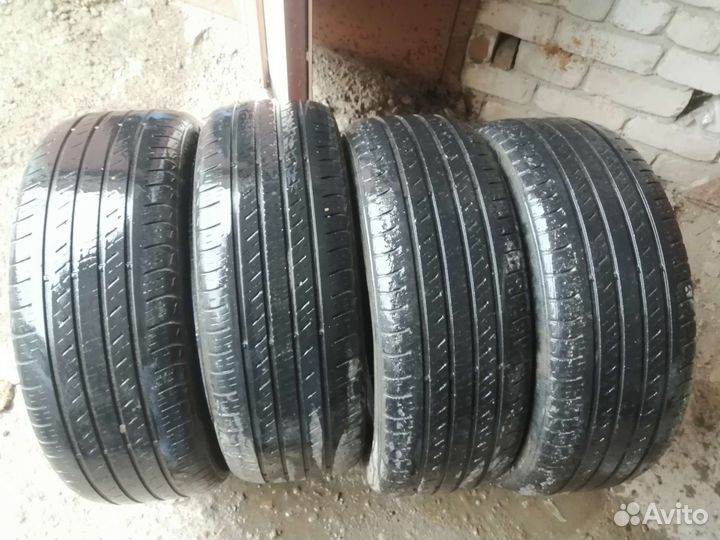Kumho Crugen Premium KL33 225/55 R18