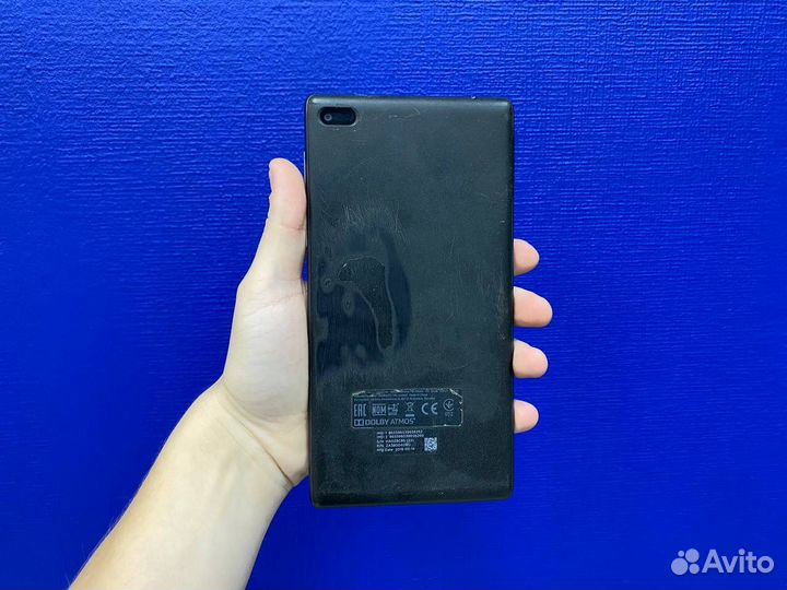 Планшет Lenovo TB-7504X 2/16gb с Sim 4G