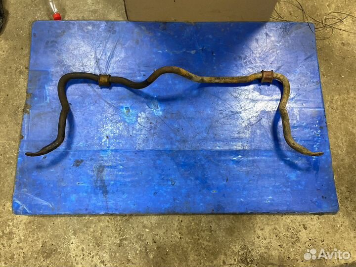 Toyota Sprinter Trueno передний стабилизатор