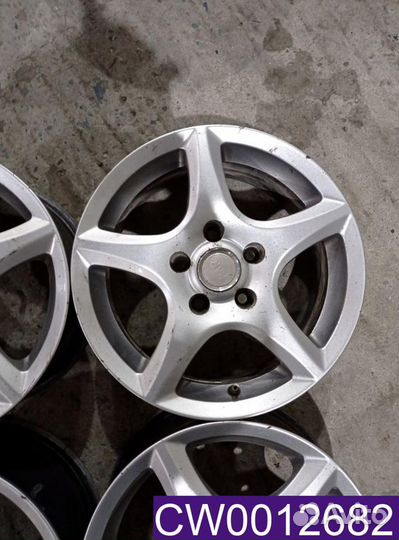 Диски R15 Volkswagen Б/у Литые