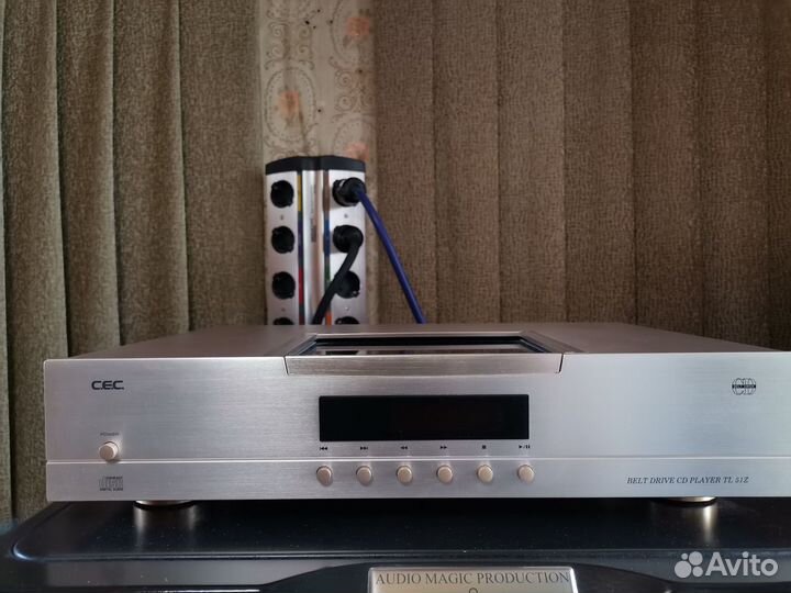 CD проигрыватель C.E.C TL-51Z