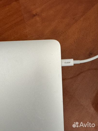 Apple MacBook Pro 15 2018 (i7, 16gb, 256gb)
