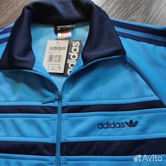 Новый костюм спортивный Adidas 