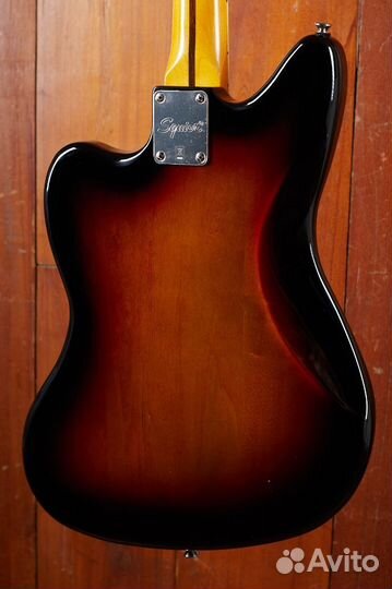 Новый Squier Classic Vibe '70s Jaguar (sunburst)