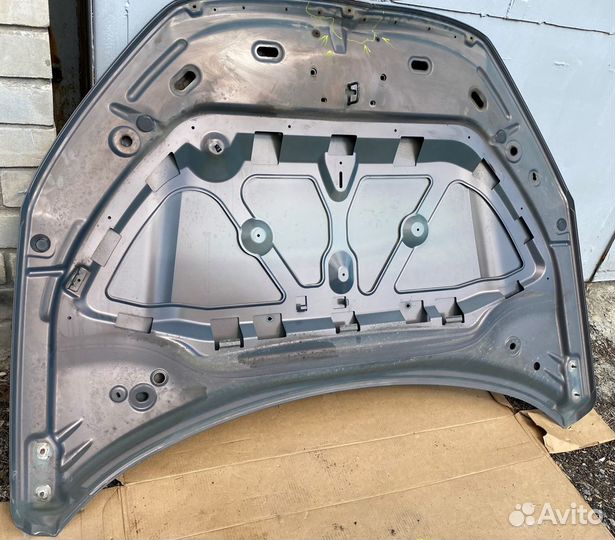 Капот LADA Vesta