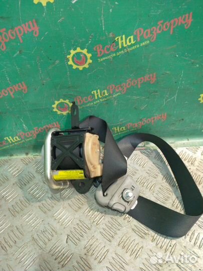 Ремень безопасности передний левый Mitsubishi