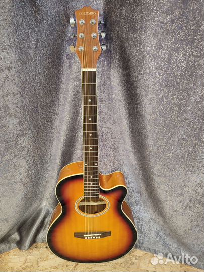 Акустическая гитара