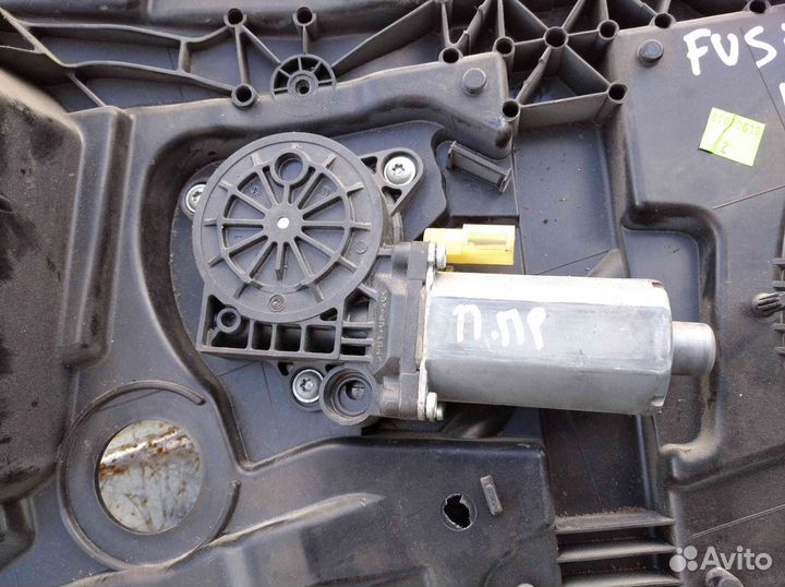 Стеклоподъемник передний правый Форд Фьюжин