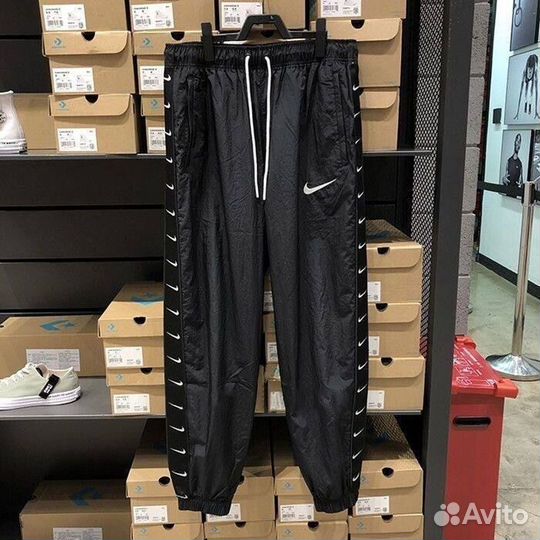 Спортивные штаны Nike мужские без начеса