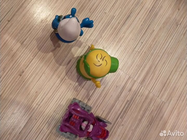 Миньон, Смурфик и машинка