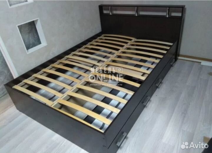 Кровать 160х200 с ящиками