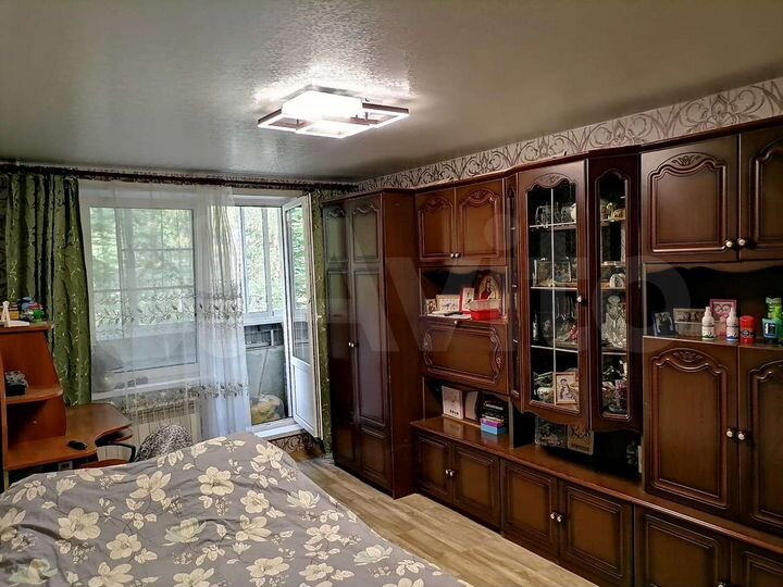 2-к. квартира, 48 м², 4/5 эт.