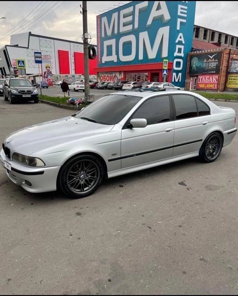 BMW 5 серия: фото владельца