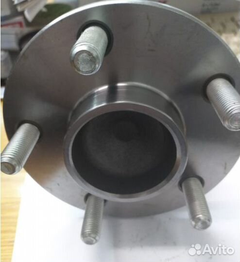 Ступица задняя Ford focus II. C-MAX