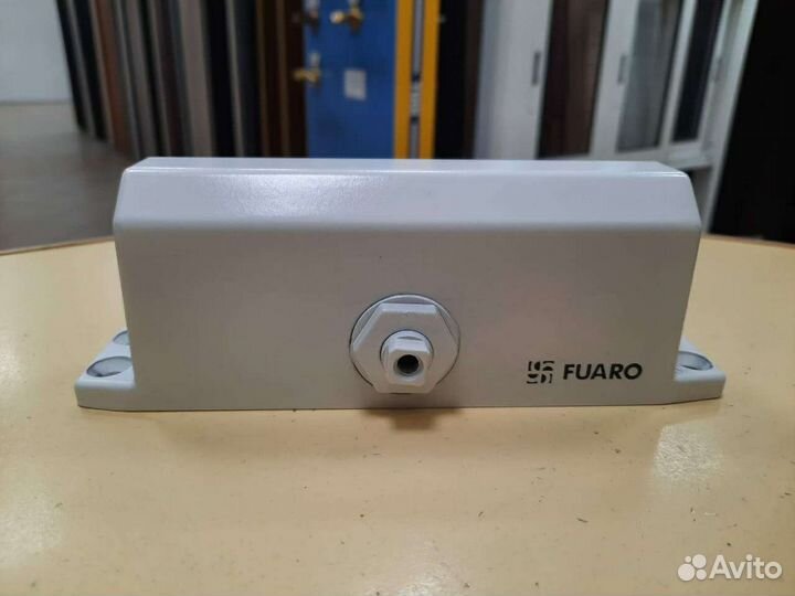 Доводчик для дверей