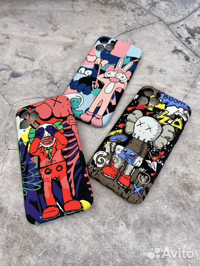 Чехол на iPhone kaws все модели